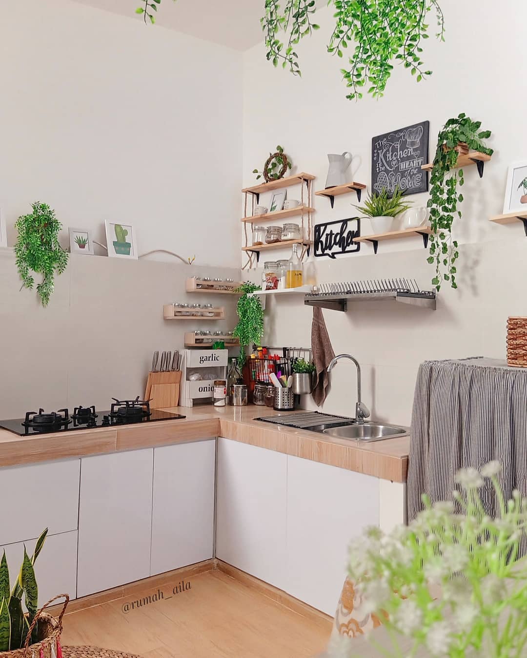 Gambar desain dapur minimalis sederhana namun elegan