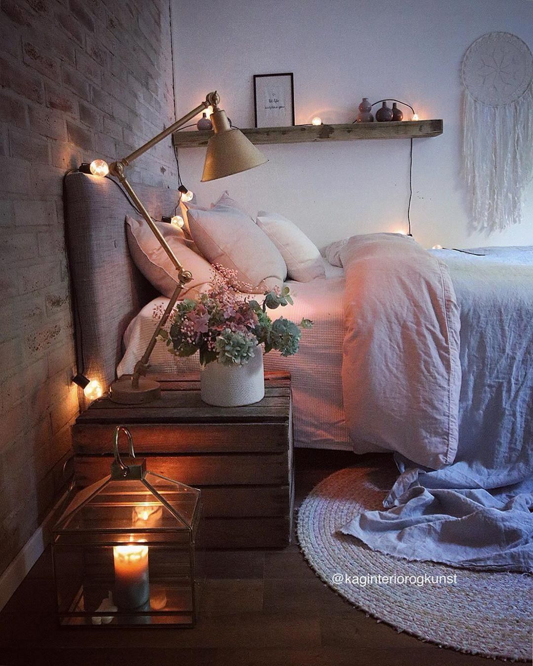kamar instagram-ready dengan pencahayaan tepat