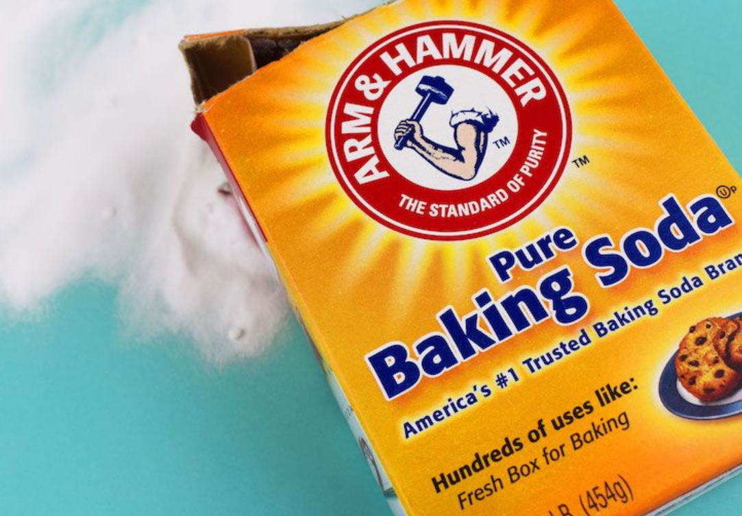 11 Keajaiban Baking Soda untuk Bersih-Bersih Rumah | Atasi Sepatu Bau Hingga Perhiasan Kusam