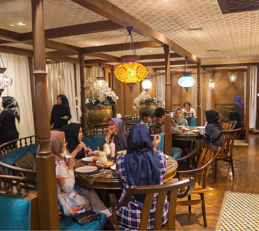 restoran timur tengah di jakarta  al jazeerah signature