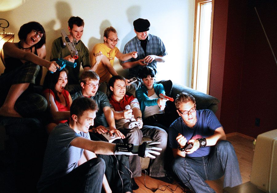 13 Video Game Multiplayer Terbaik | Ajak Teman Kost Main Bareng, Yuk!