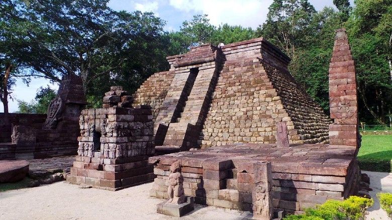 Candi Sukuh