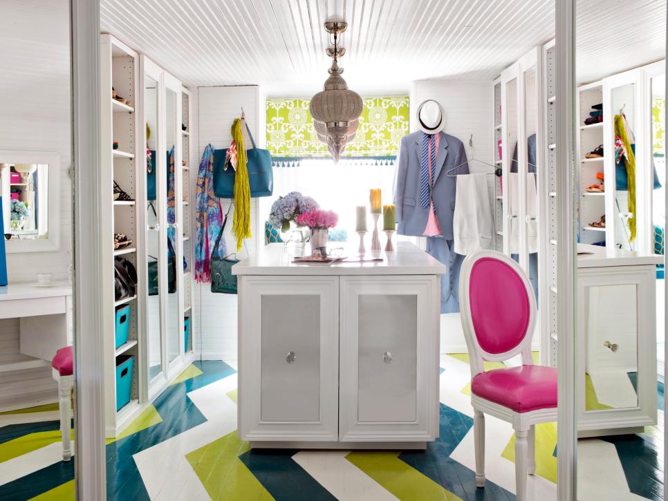 desain walk in wardrobe unik
