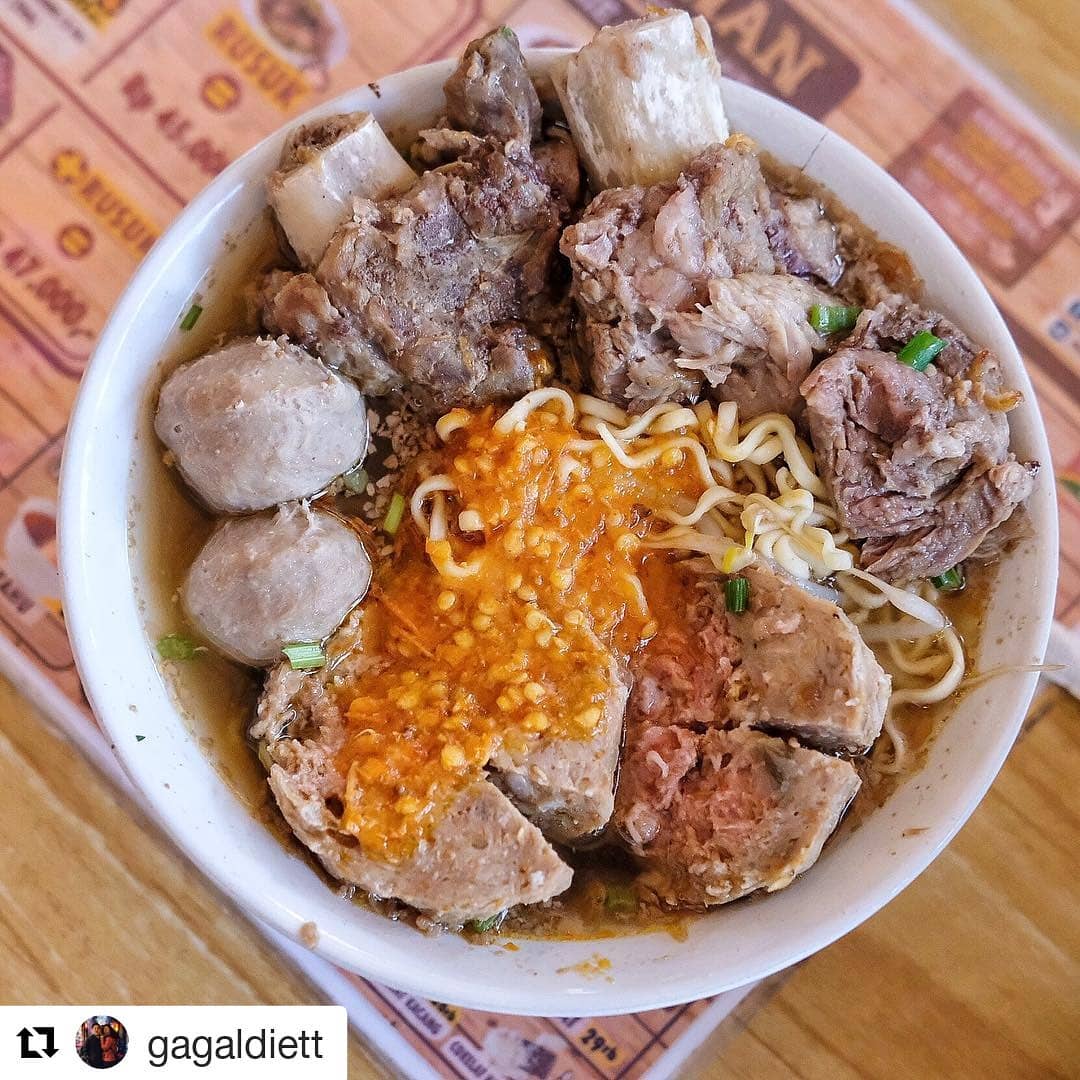 bakso terenak di jakarta  bakso rusuk samanhudi