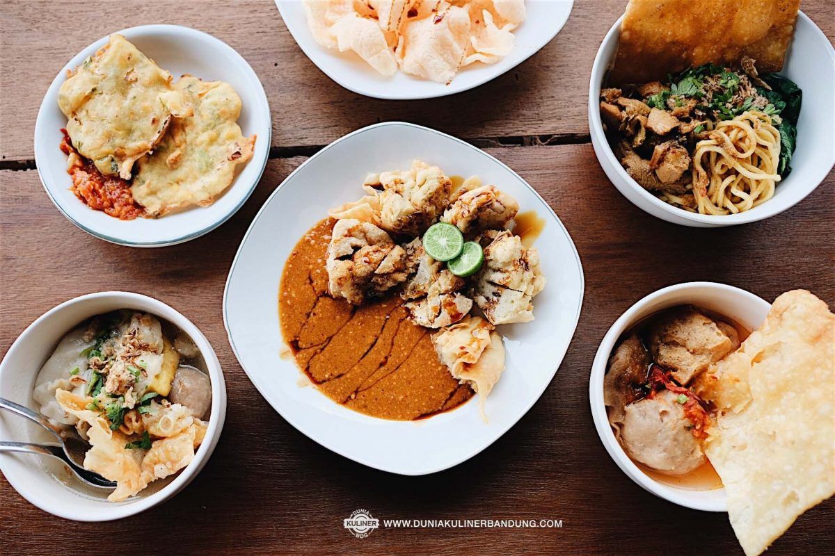 hal tentang kuliner bandung