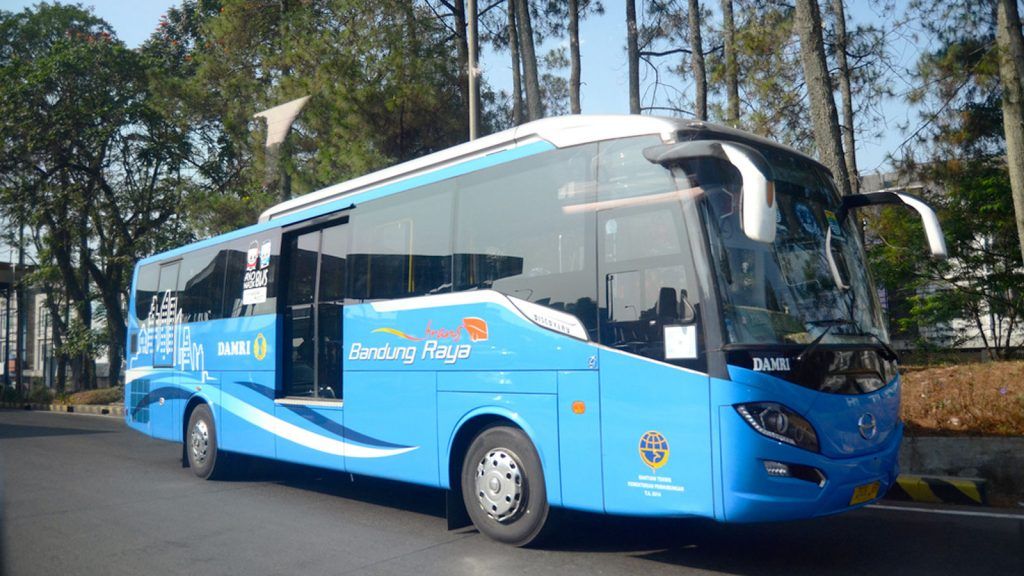 hal tentang transportasi damri di bandung