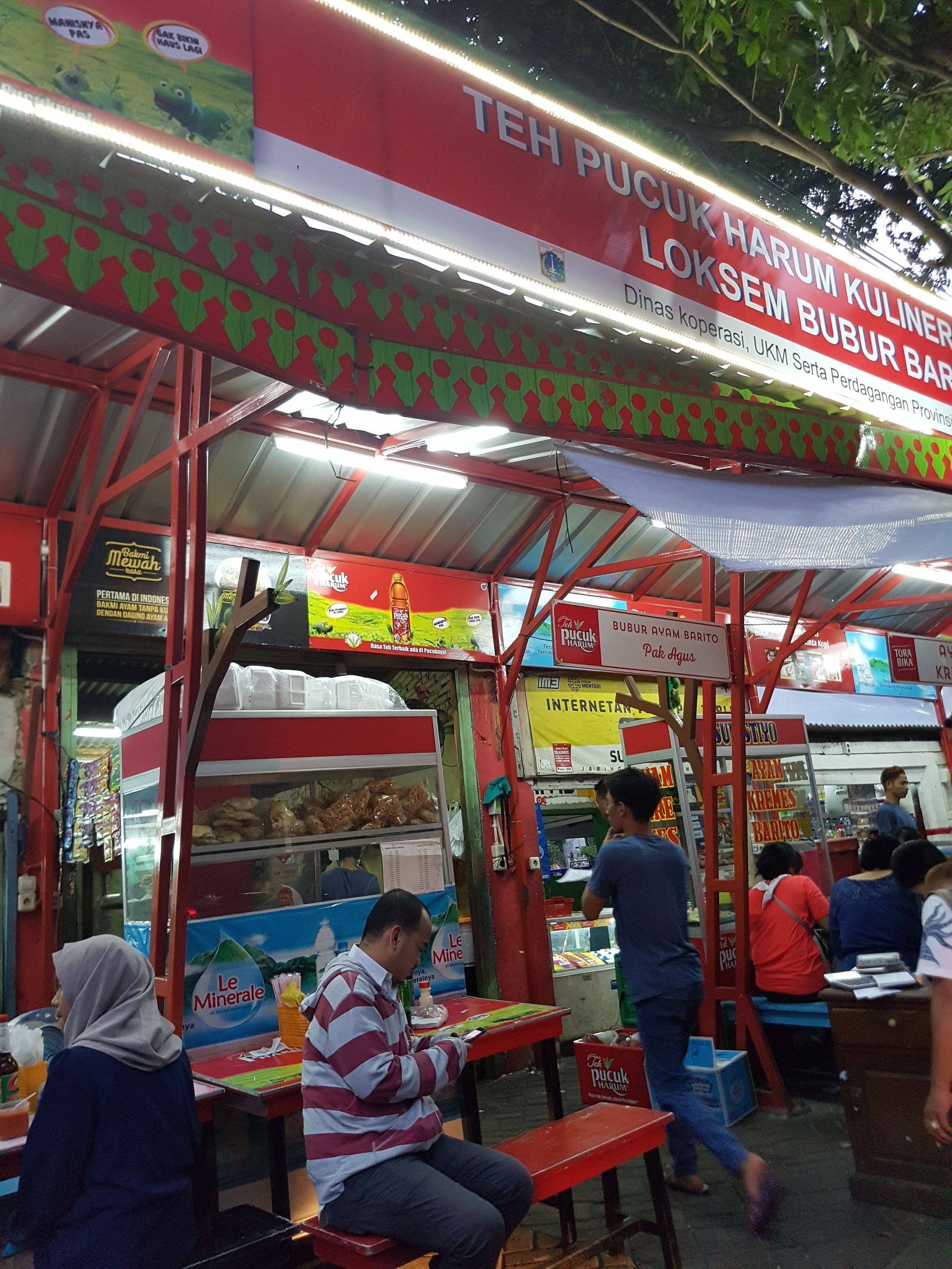 Bubur ayam barito loksem kaki lima