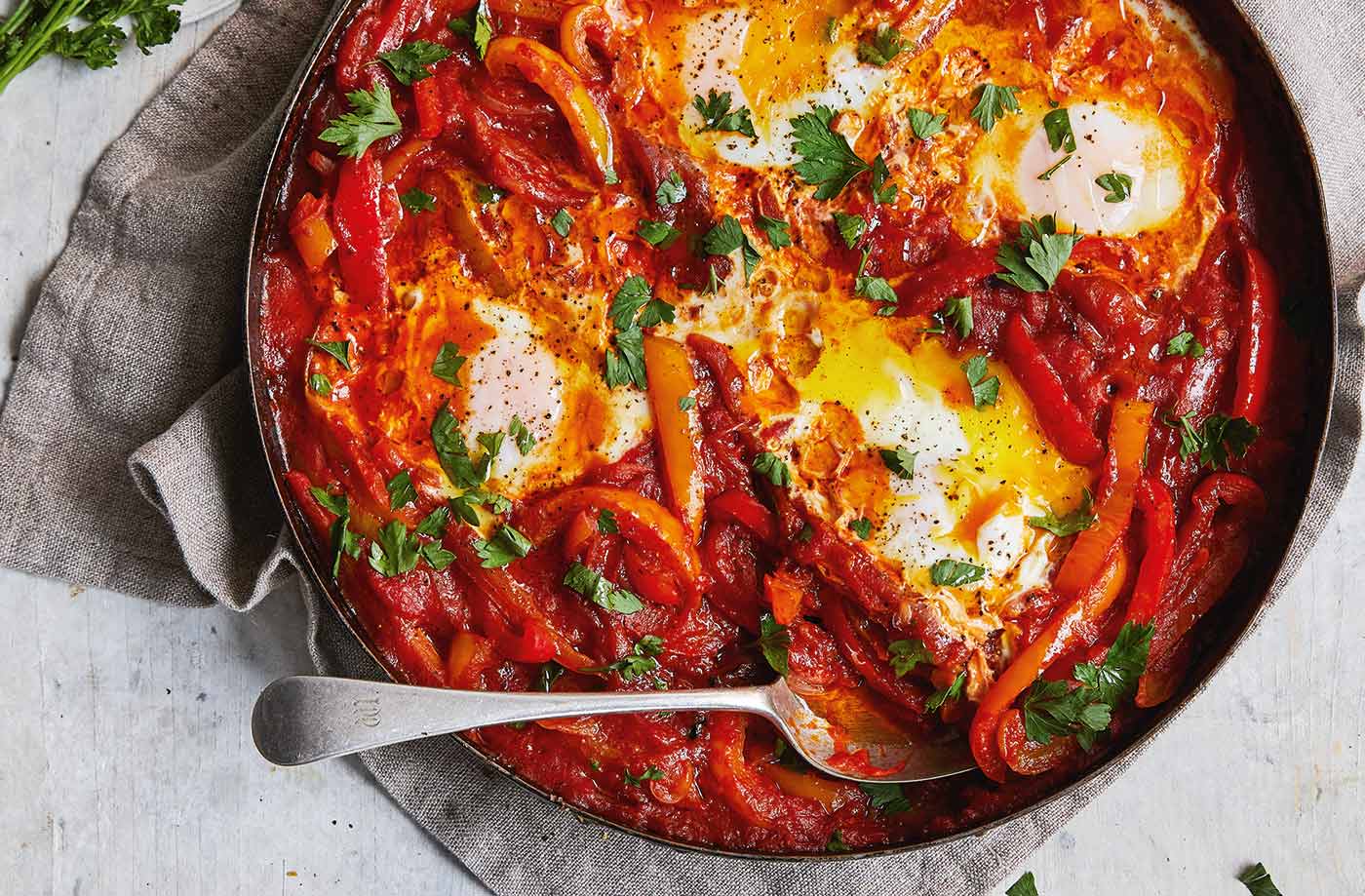 cara memasak telur - shakshuka