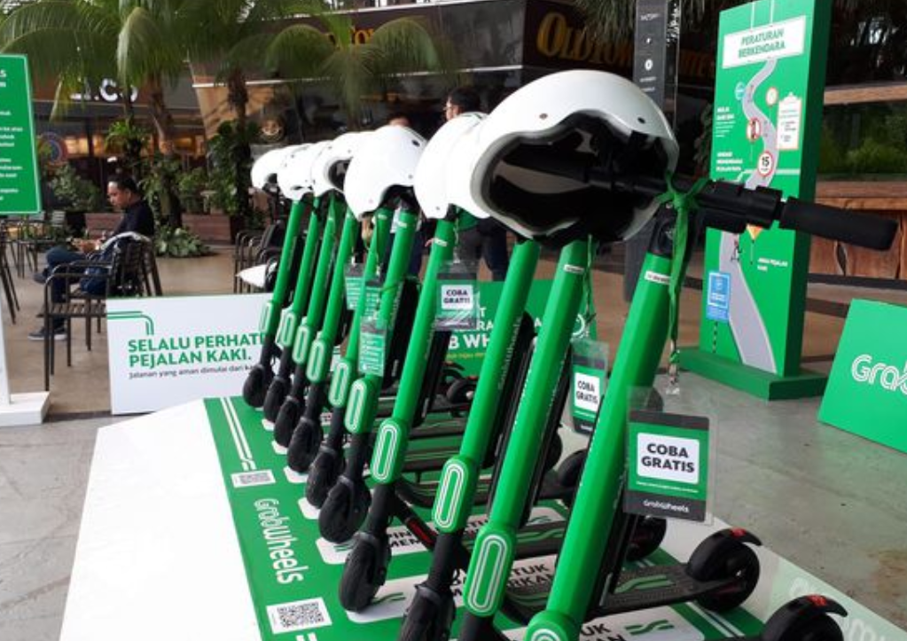 Daftar Spot Parkir GrabWheels di Jakarta yang Asyik Buat Tempat Nongkrong