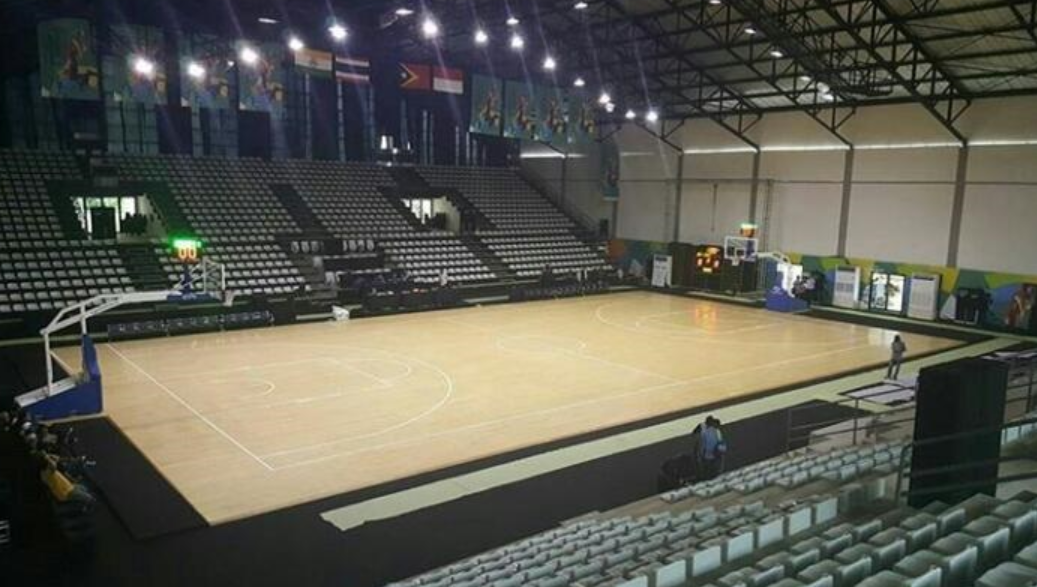 lapangan basket di jakarta - gelora bung karno