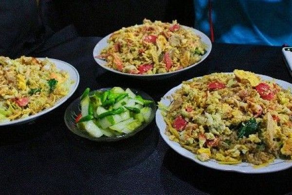 masak bareng teman atau potluck di kost variasi makanan