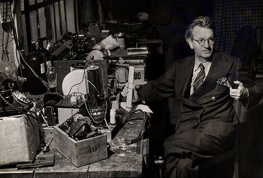 John Logie Baird Penemu Televisi