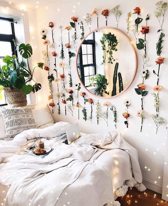 tips dekorasi kamar sesuai karaktermu - kamar floral