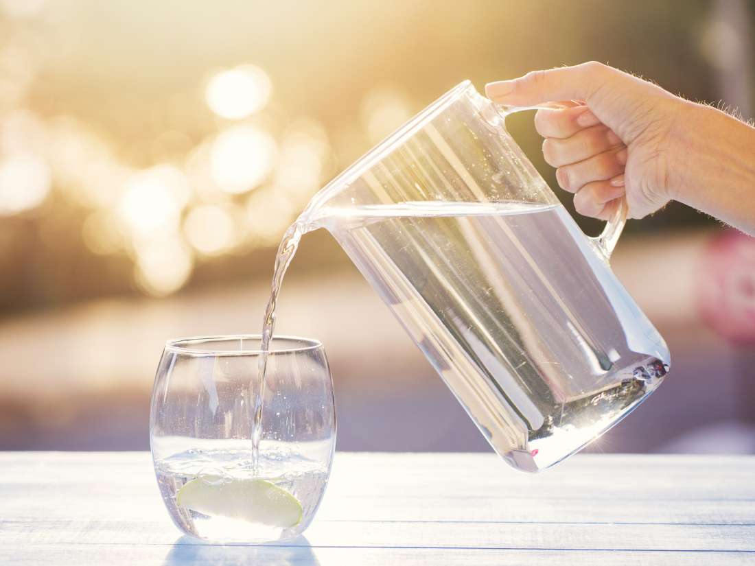 tips pola hidup sehat minum banyak air putih