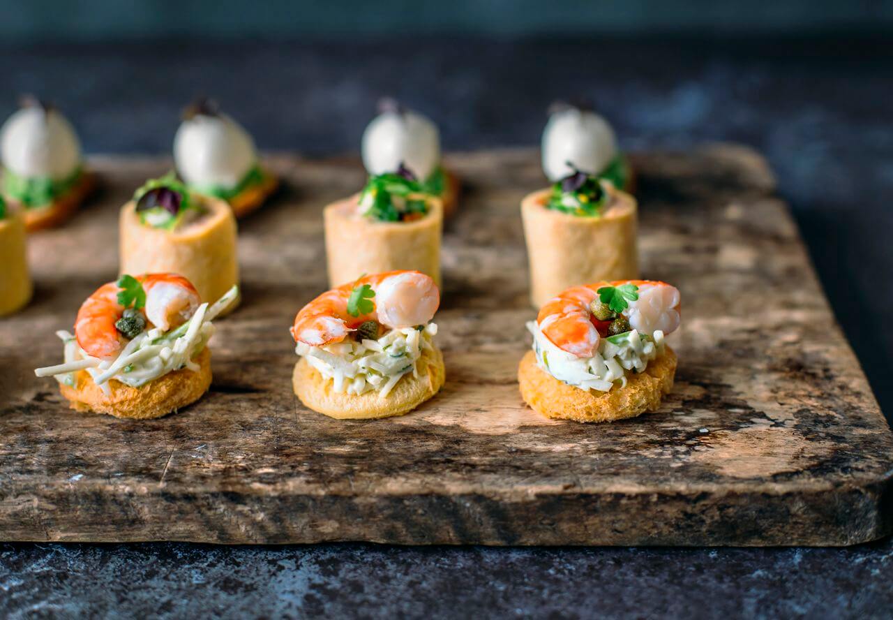 Canape Set