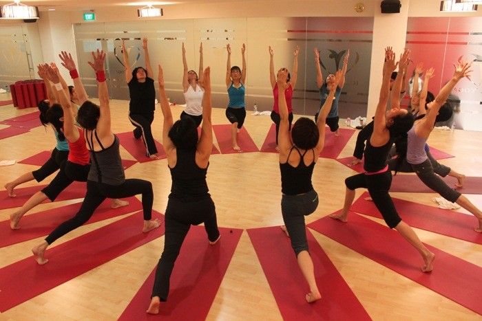 kegiatan seru di pusat kebudayaan kursus yoga