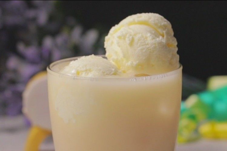 resep minuman segar dan unik - yakult float