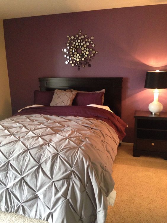 tren kamar tidur 2020 dengan sentuhan ungu
