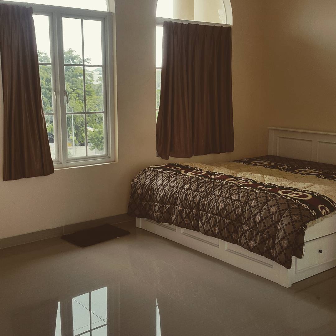 kost eksklusif di Cengkareng