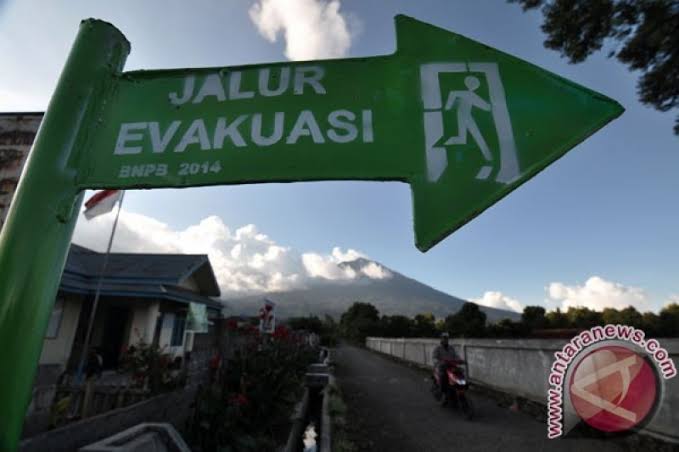 pahami jalur evakuasi