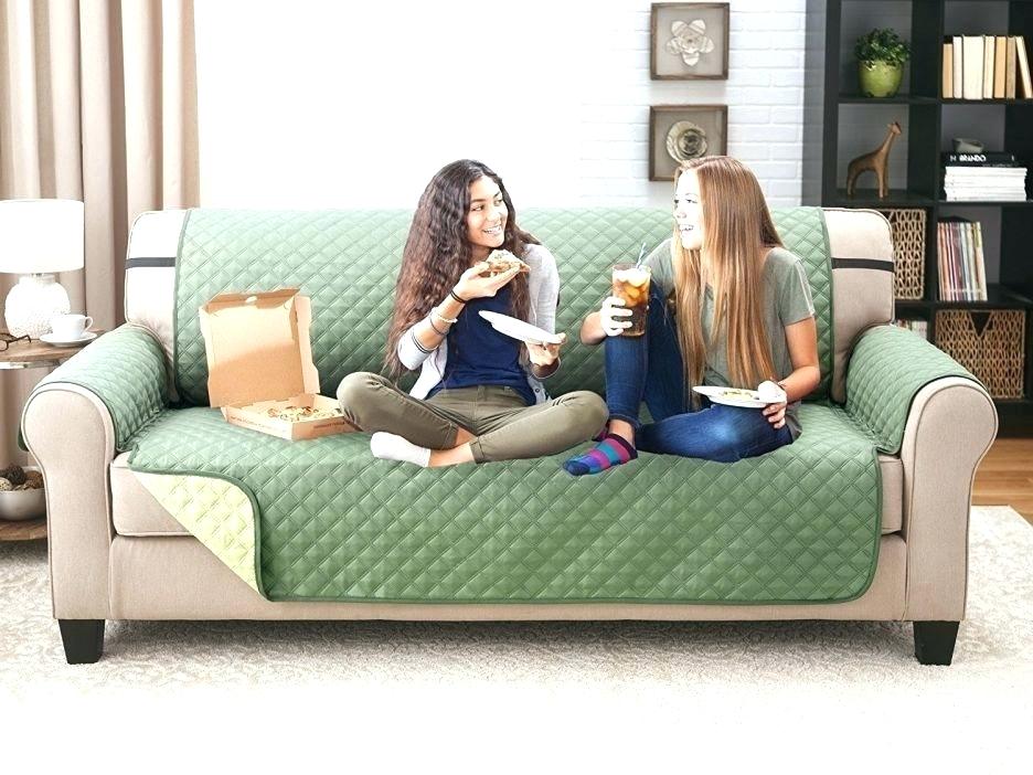 tips merawat sofa kulit - hindari dari benda tajam