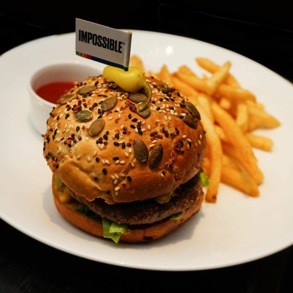 Impossible burger di Jakarta - Monty's