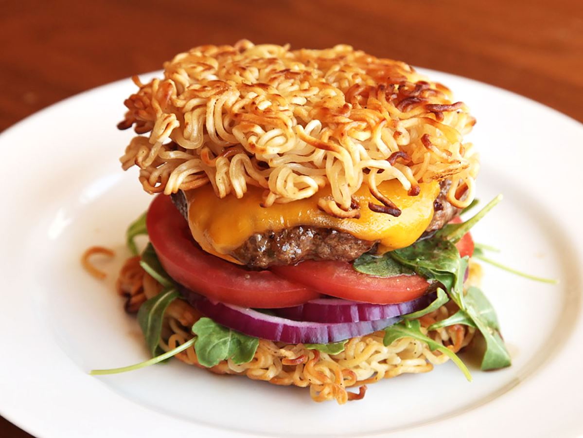 6 Resep Kreasi Burger Praktis tanpa Roti | Bisa jadi Bekal Unik!