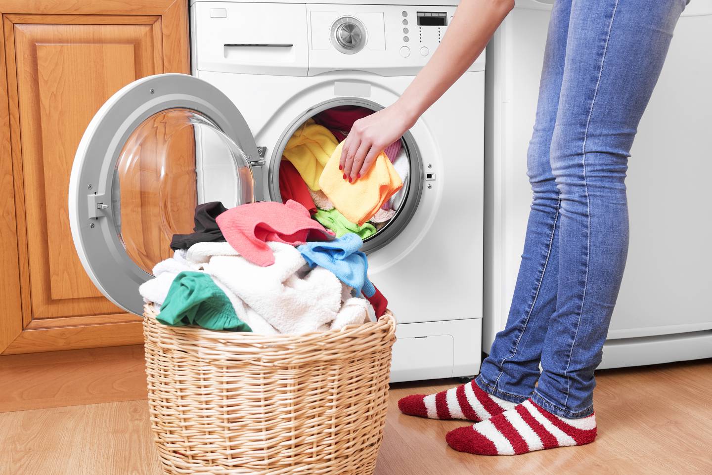 tips-mencuci-pakaian-bebas-virus-corona