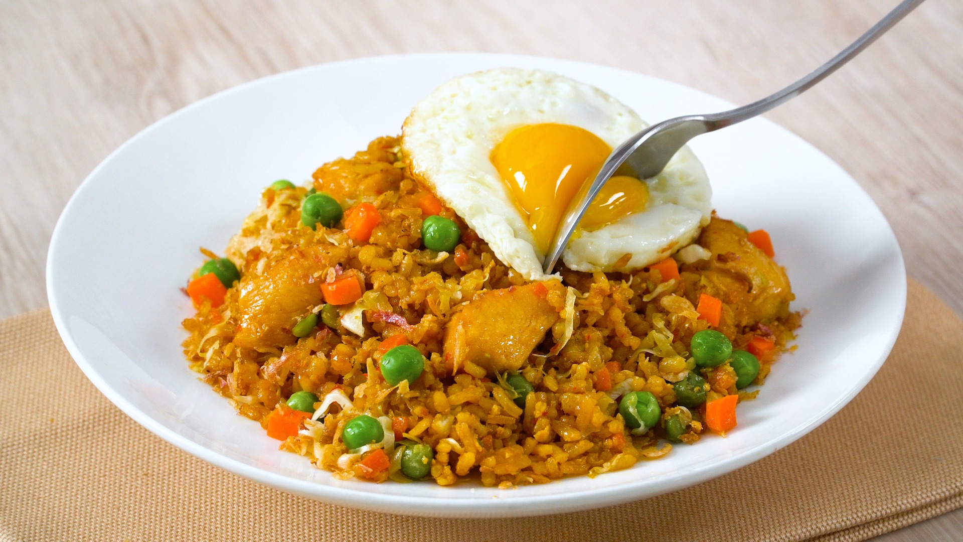 Mau Masakan Praktis dan Lezat? Coba 10 Resep Nasi Goreng Ini, Yuk!