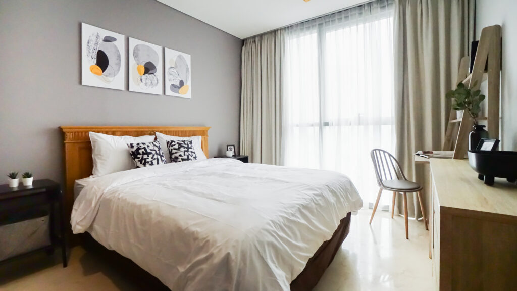Kamar apartemen tipe suites - Rukita Ciputra World 2