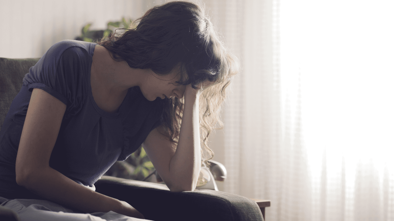 Jangan Bingung! Ini 5 Cara Mudah Membantu Teman Kost yang Depresi