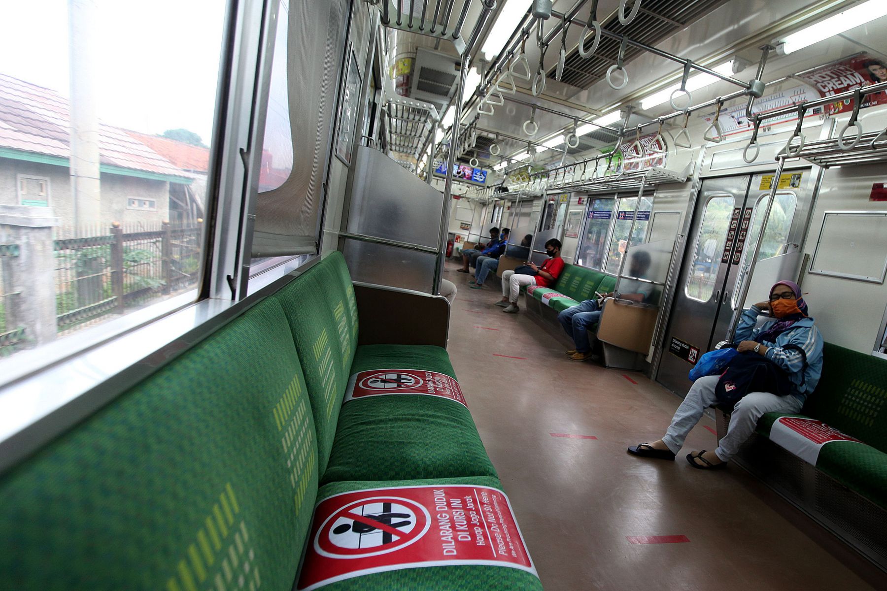 psbb jakarta diperpanjang - jadwal krl psbb