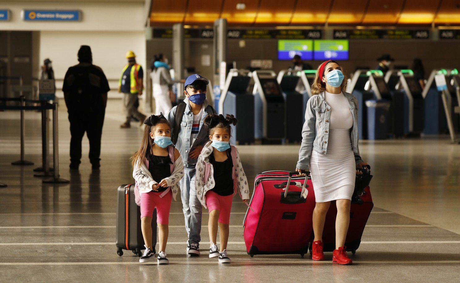 7 Negara dengan Aturan Traveling Khusus saat Pandemi | Belum Semua Negara Bisa Dikunjungi!