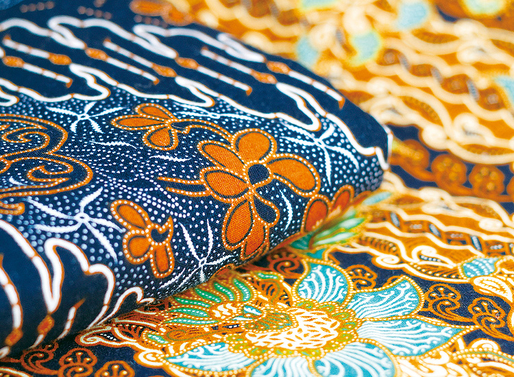 Hari Batik  Nasional  10 Fakta Unik Batik  Sudah Ada Sejak 