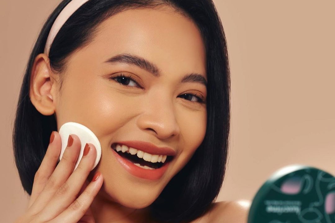 7 Makeup Lokal Rekomendasi Tiktok yang Nggak Kalah dari Brand Luar