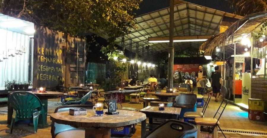 10 Tempat Nongkrong di Bekasi dengan Suasana Seru