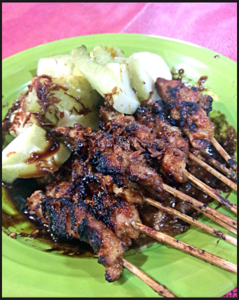 6 Sate Ayam Legendaris di Jakarta yang Tiada Tandingannya!