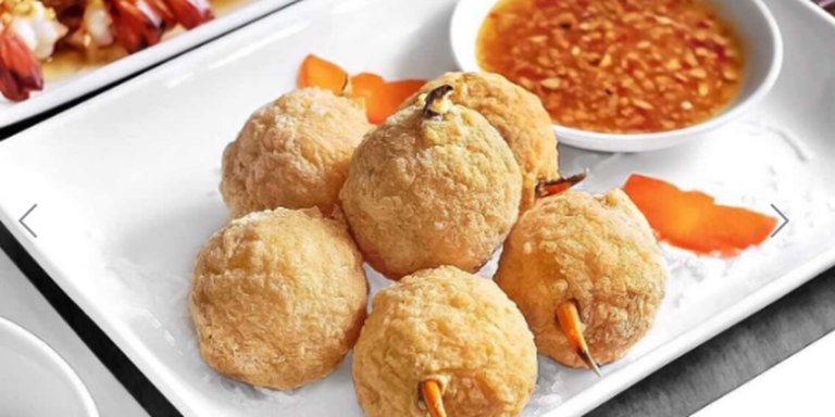 Wajib Coba 7 Kuliner Legendaris di Kelapa Gading Ini!