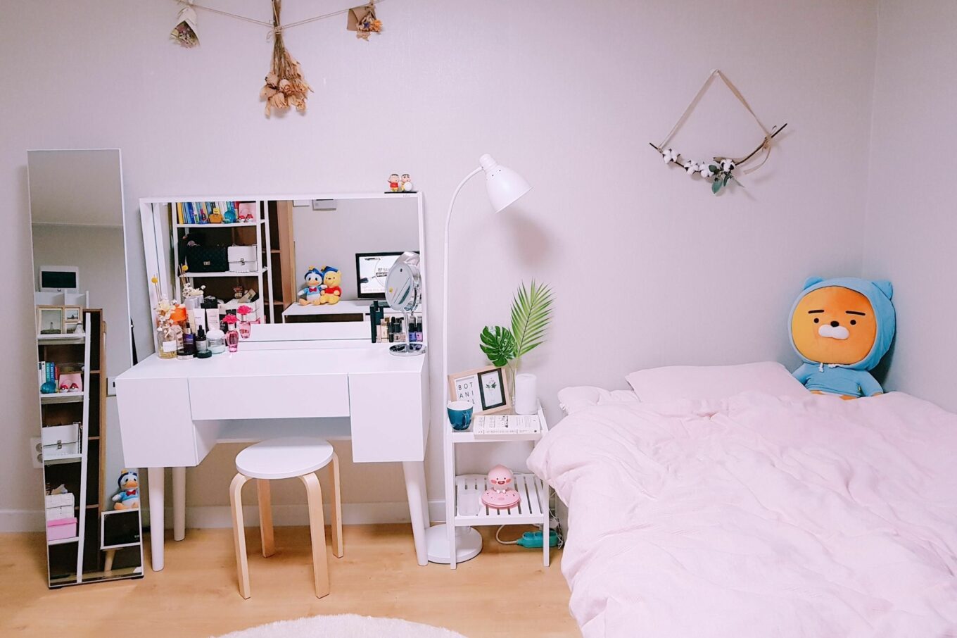 5 Tips Dekorasi Kamar Content Creator yang Kreatif dan Estetik!