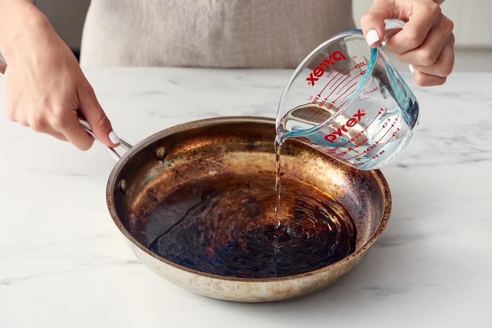 panci gosong - kitchen hacks anak kost