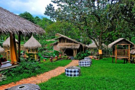 6 Tempat Makan Keluarga di Sentul | Nyaman, Luas, dan Makan Puas!