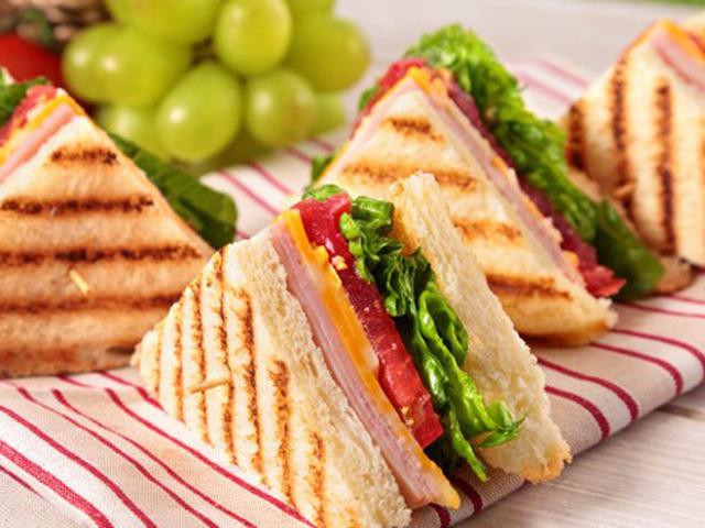 6 Resep Sandwich Roti Tawar Praktis dan Lezat, Ada Sandwich Favorit Para Idol K-pop