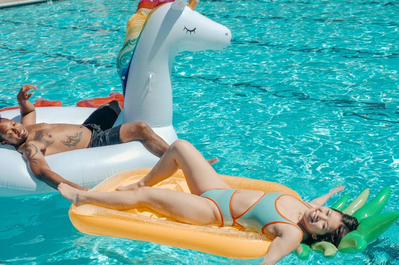 pool floats unik. 