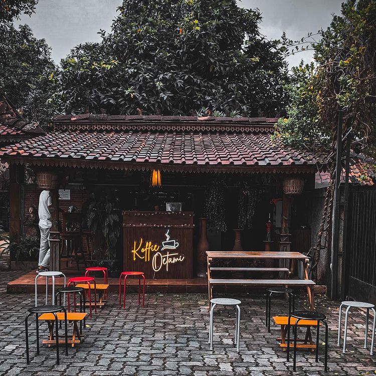 Rekomendasi Kafe Outdoor Jakarta Timur