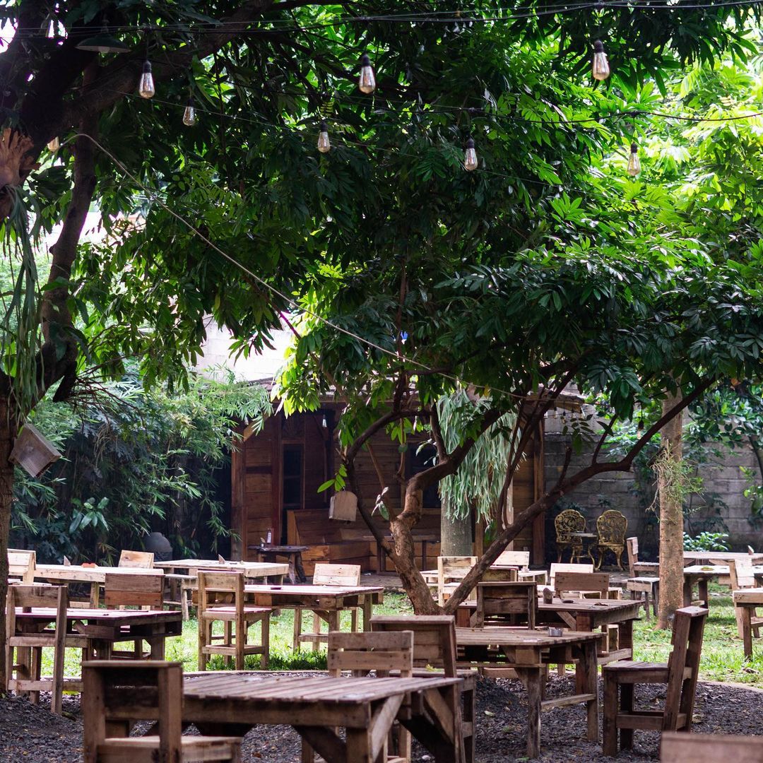 Rekomendasi Kafe Outdoor Jakarta Timur