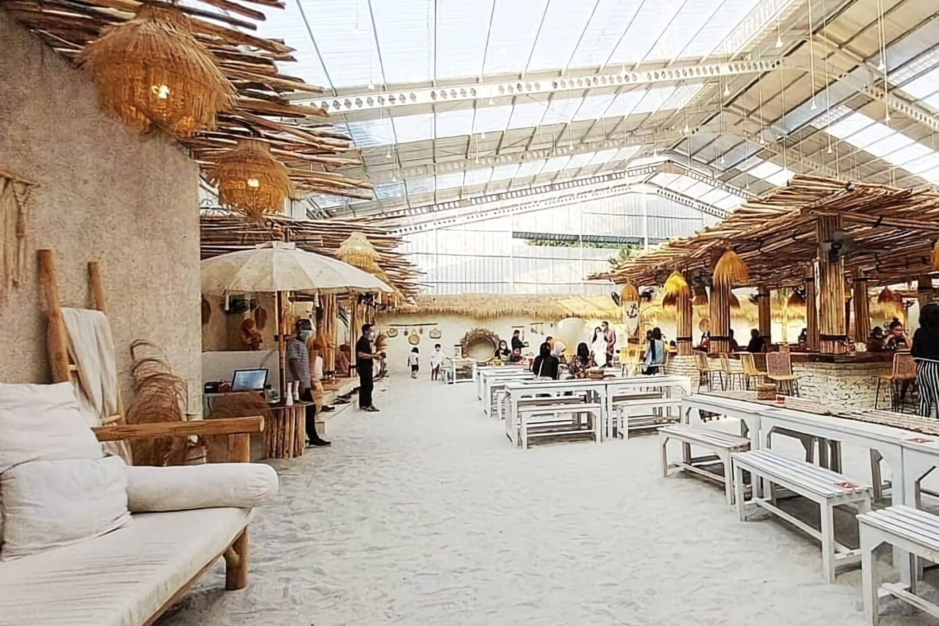 Rekomendasi Tempat Ice Skating di Jakarta untuk Liburan Akhir Tahun