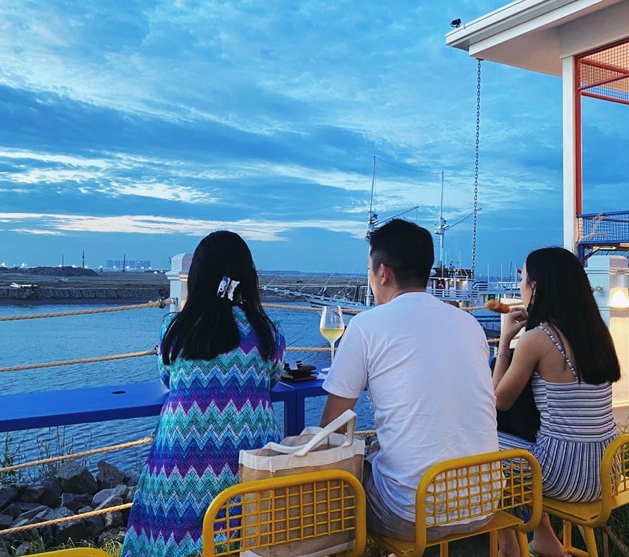 5 Rekomendasi Restoran dan Cafe Pinggir Pantai di Cove at Batavia PIK | Insta-Worthy Banget! ﻿