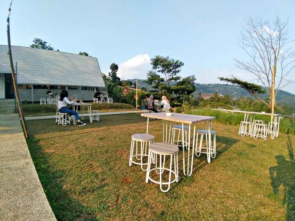 5 Rekomendasi Cafe di Dago Atas Bandung dengan View Keren! Bisa untuk Prewedding