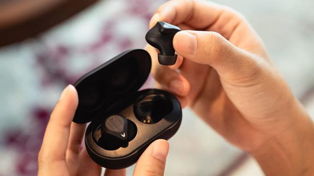 Menggunakan Headset Bluetooth Sesuai 