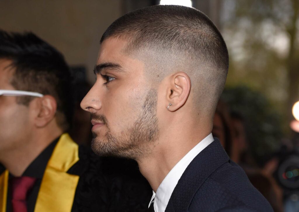 model rambut pria buzz cut